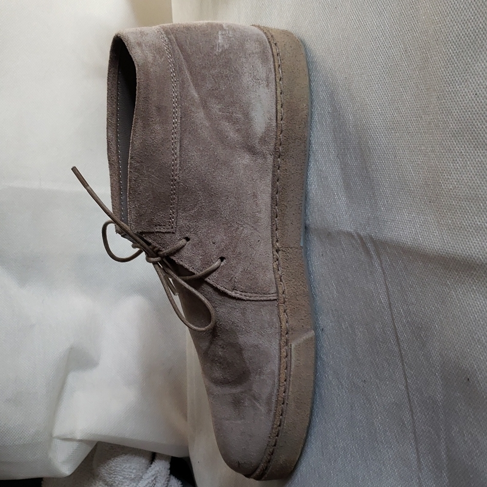 VINCE Women's Novato Suede Leather Chukka Lace Up Ankle Boots Size 8.5 Tan Color - Picture 12 of 16